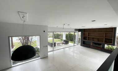 Casa en Venta en Santa Barbara a la Laguna