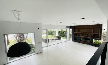 Casa en Venta en Santa Barbara a la Laguna