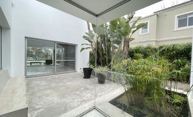 Casa en Venta en Santa Barbara a la Laguna