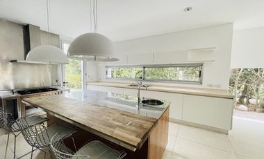 Casa en Venta en Santa Barbara a la Laguna