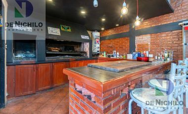 Moderna Casa en  Florencio Varela