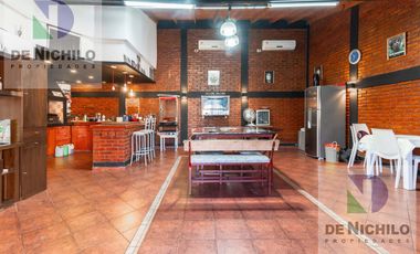 Moderna Casa en  Florencio Varela