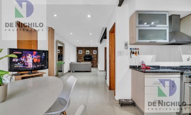 Moderna Casa en  Florencio Varela