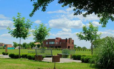 Terreno en venta - 877Mts2 - Haras de Santa María, Escobar