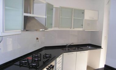 Pent House en venta - 3 dorm 2 baños doble cochera Centro de Escobar!