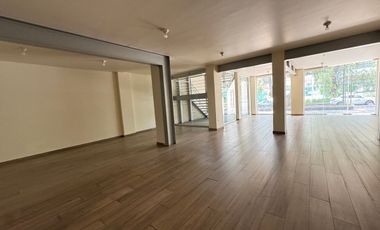 Renta de edificio completo para oficinas o locales comerciales en Masaryk