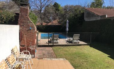 Chalet a 3 cuadras de la estacion con 3 dormitorios!