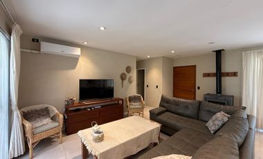 Casa en Venta en Costa Esmeralda Barrio Senderos II