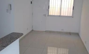 PH en venta - 2 Dormitorios 1 Baño - Lanús