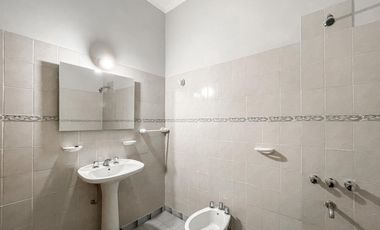 Casa en Bernardino Rivadavia