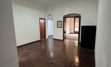 Departamento en Monserrat - 4 ambientes - super amplio y luminoso