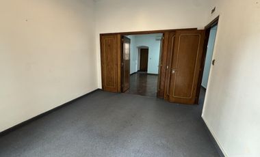 Departamento en Monserrat - 4 ambientes - super amplio y luminoso