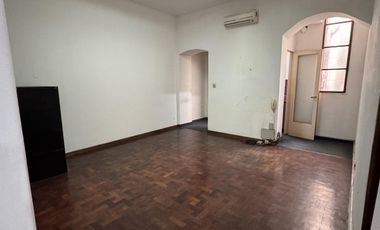 Departamento en Monserrat - 4 ambientes - super amplio y luminoso