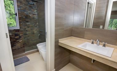 Casa en venta/alquiler Temporada Enero/Febrero 2026 3 dor  Barrio Golf  Costa Esmeralda