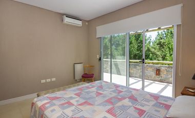 Casa en venta/alquiler Temporada Enero/Febrero 2026 3 dor  Barrio Golf  Costa Esmeralda