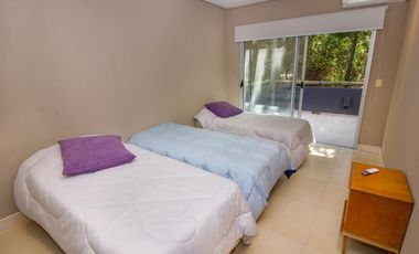 Casa en venta/alquiler Temporada Enero/Febrero 2026 3 dor  Barrio Golf  Costa Esmeralda