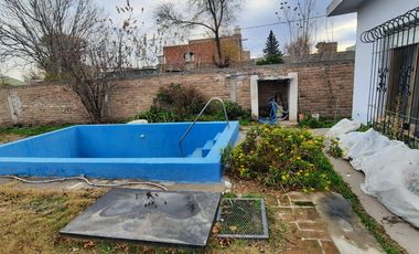 Casa en Villa Regina