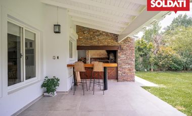 Venta casa en la lomada, apta credito