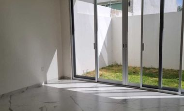 PRECIOSA CASA EN RENTA ZONA SUR DE LA CIUDAD EN FRACCIONAMIENTO LA RIOJA