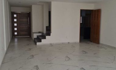 PRECIOSA CASA EN RENTA ZONA SUR DE LA CIUDAD EN FRACCIONAMIENTO LA RIOJA