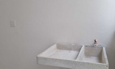 PRECIOSA CASA EN RENTA ZONA SUR DE LA CIUDAD EN FRACCIONAMIENTO LA RIOJA