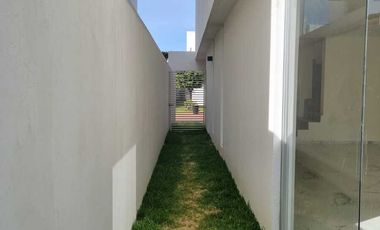 PRECIOSA CASA EN RENTA ZONA SUR DE LA CIUDAD EN FRACCIONAMIENTO LA RIOJA