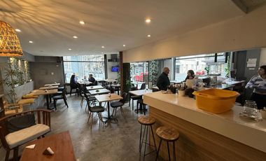 Venta local dos plantas Rosario, Centro