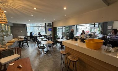 Venta local dos plantas Rosario, Centro