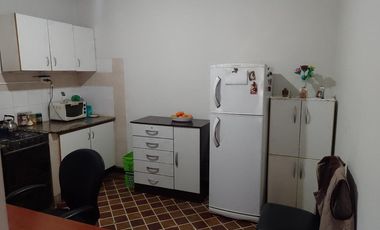 Casa en venta - 2 Dormitorios 1 Baño - 250Mts2 - Villa Ballester, General San Martín