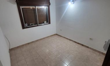 Casa en Villa Regina