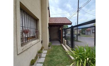 Casa venta Burzaco 4 ambientes