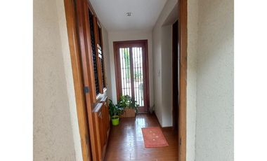 Casa venta Burzaco 4 ambientes