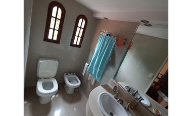 Casa venta Burzaco 4 ambientes