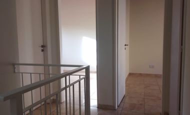 Hermoso Duplex 4 Ambientes en Ezpeleta Oeste - Aires de Quilmes