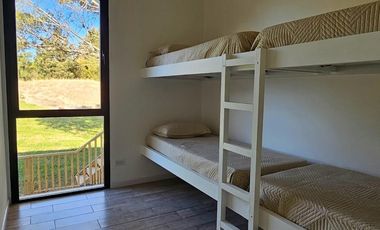 Casa en venta - 4 Dormitorios 5 Baños - Cochera - 1.077Mts2 - Costa Esmeralda, Pinamar