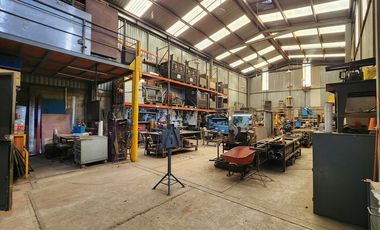 RENTA DE BODEGA CON USO DE SUELO TIPO B. COL. LAS AMÉRICAS