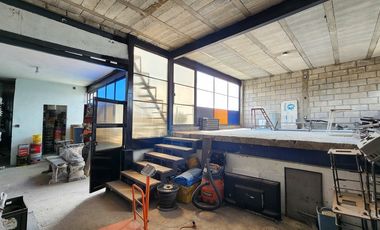 RENTA DE BODEGA CON USO DE SUELO TIPO B. COL. LAS AMÉRICAS