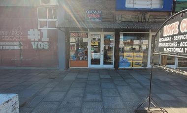 |LOCAL EN AV PRINCIPAL| |MAR DE AJO|