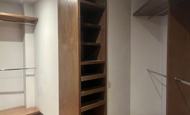 Departamento en renta con balcón, interlomas, hacienda de las Palmas, Huixquiluc