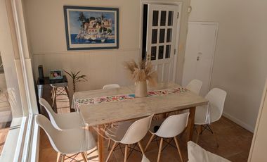 Casa en la zona mas linda de  BECCAR, cerca estac y avda libertador