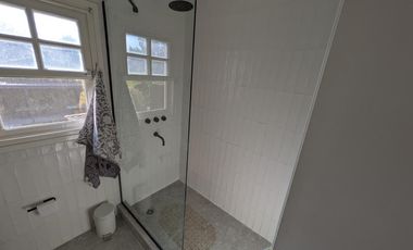 Casa en la zona mas linda de  BECCAR, cerca estac y avda libertador