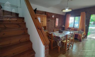 Dúplex en venta de 2 dormitorios c/ cochera en Costa Azul