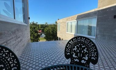 Casa - 6 ambientes - Amoblado - 5 Cocheras - Pinamar - VENTA