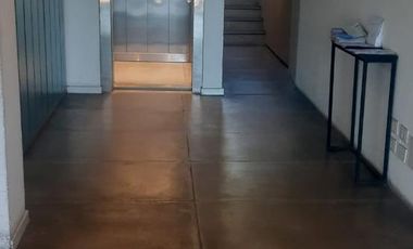 Oficina en venta en  SAN ISIDRO (amoblada)