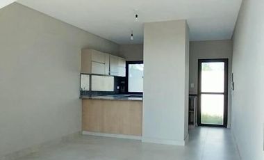 Departamento en alquiler Saavedra Lamas 300