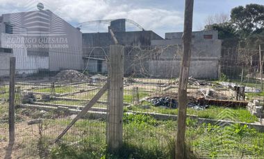 |LOTE ESQUINA CON PLANOS APROBADOS PARA MAS DE 13 UNIDADES| |IDEAL EMPRENDIMIENTO|