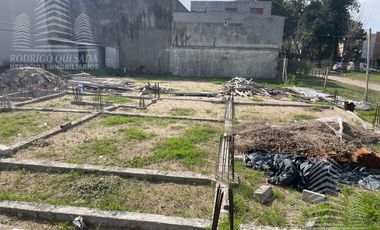 |LOTE ESQUINA CON PLANOS APROBADOS PARA MAS DE 13 UNIDADES| |IDEAL EMPRENDIMIENTO|
