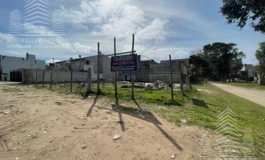 |LOTE ESQUINA CON PLANOS APROBADOS PARA MAS DE 13 UNIDADES| |IDEAL EMPRENDIMIENTO|