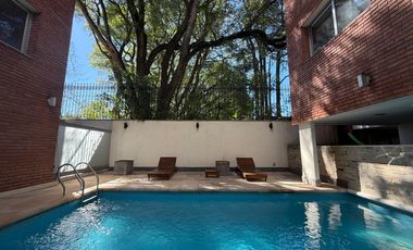 Departamento en alquiler - C/cochera.