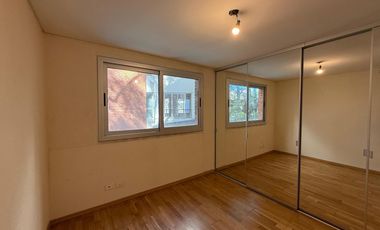 Departamento en alquiler - C/cochera.